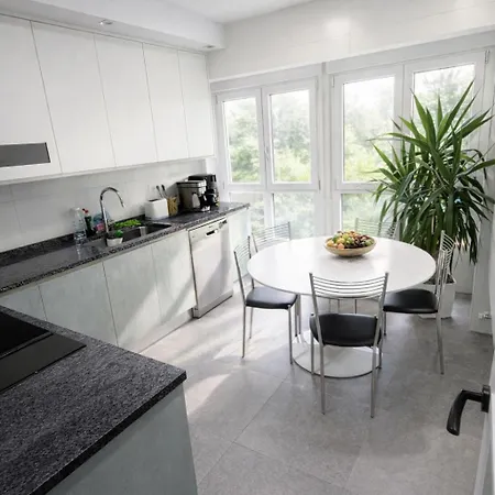 Nuevo En Lägenhet *